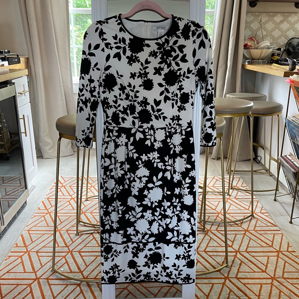 White House Black Market Sheath Dress Size 2